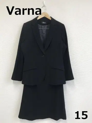 H1119C14 [ Varna ] 블랙 포멀 수트