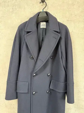 뷰티&유스 네이비 롱 코트