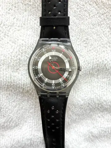 Swatch 손목시계 블랙/그레이