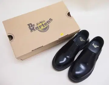 Dr. Martens 닥터마틴 LOUIS 슬립온 슈즈 블랙 UK5