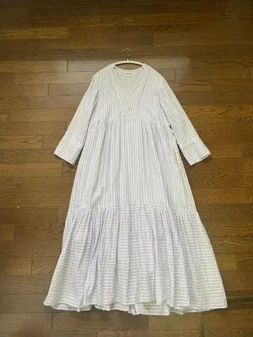 [누키테파] 스트라이프 원피스