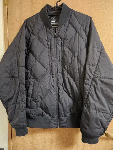 UNIQLO 유니클로 리사이클 하이브리드 다운 자켓 블랙