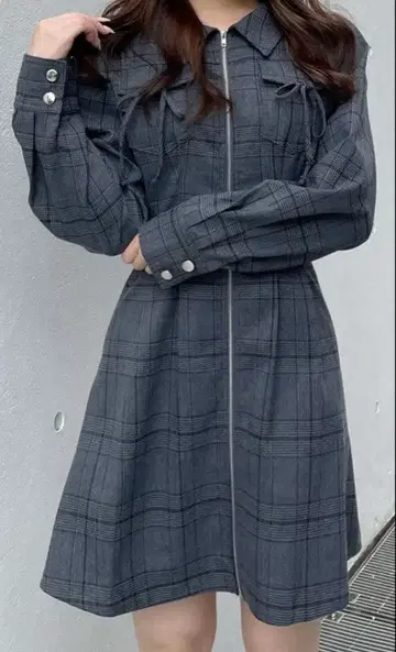 원웨이 긴팔 프론트 지퍼 원피스 그레이 계열 기타