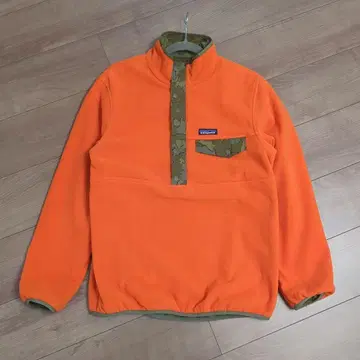 patagonia 리버서블 스냅T 그리세이드