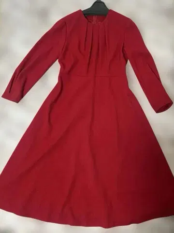 빨간색 긴팔 플레어 스커트 원피스 BRAHMIN