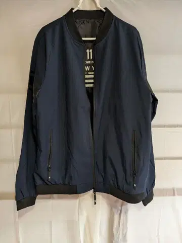 자켓 네이비 컬러 2 라인 입