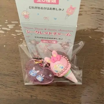 mezzo piano x 산리오 캐릭터즈 시크릿 참