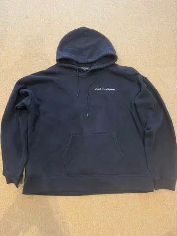 MEWENTISM 블랙 후드티