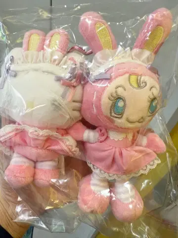 새상품 mezzopiano x 산리오 캐릭터즈 키링 키티베리