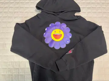 카이카이키키 블랙 후드티