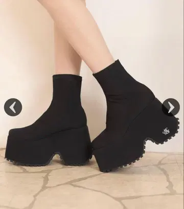 michellMacaron 12cm 볼륨감 있는 숏부츠