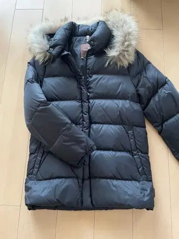 MONCLER 블랙 다운 자켓