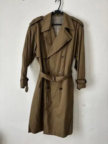 CHRISTIAN AUARD 카키 트렌치코트 L 사이즈