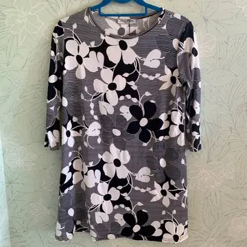 Deux-Places 꽃무늬 스트라이프 오부 소매 상의