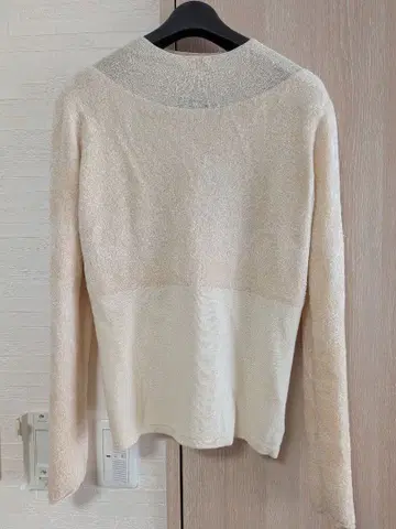 Theory 시어 울 긴팔 스웨터 크림