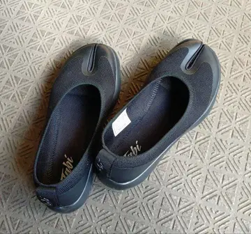 타비 슈즈 블랙