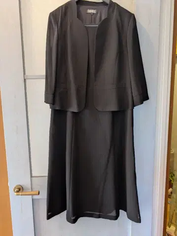 블랙 노카라 원피스 수트 예복 11호 (상복)