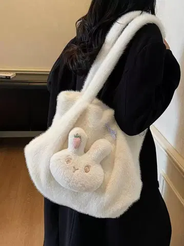 토끼 봉제 인형 포함 에코백