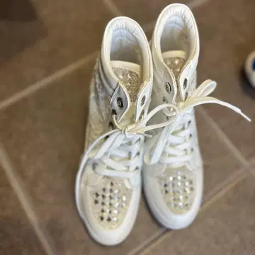 한국 스니커즈 주얼리 하이컷 스니커즈 레이스 하이컷 스니커즈