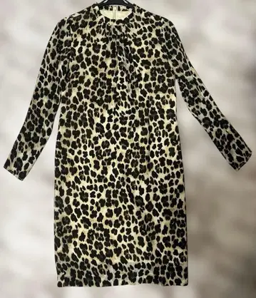 레오파드 원피스 emmi atelier 레오파드 무늬