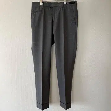 PT01 GHOST PROJECT 그레이 슬랙스 44