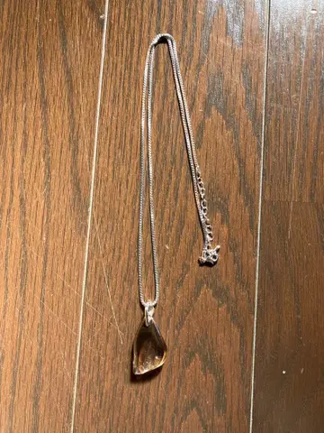 드롭형 펜던트 목걸이