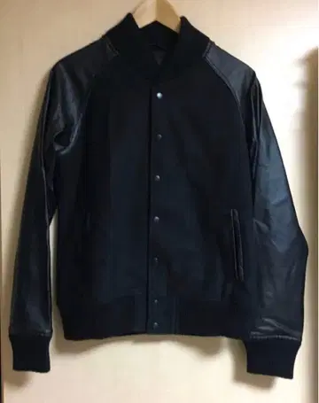 미사용품 REBTRAIT 울 바시티 자켓 블랙 hare vanquish