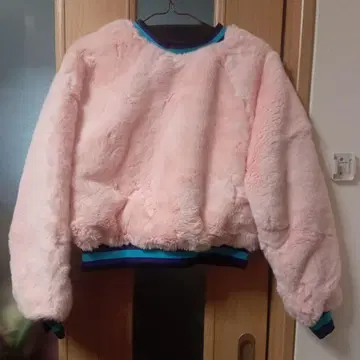 X-girl size 1 핑크 인조 모피 크루넥