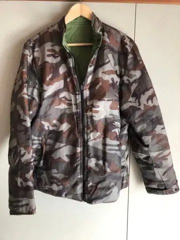 OUTDOOR 카모 패턴 자켓