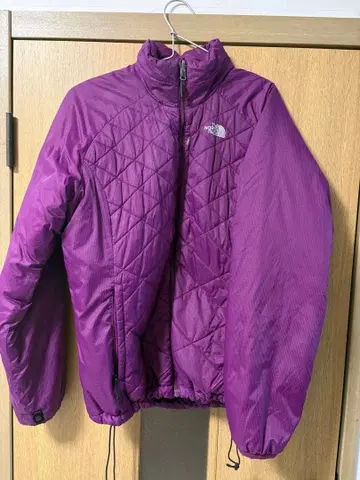THE NORTH FACE 퍼플 다운 자켓