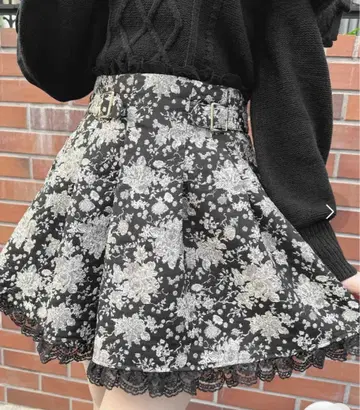 ROJITA 플라워 자카드 치마바지