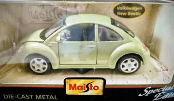Volkswagen New Beetle Maisto 미니카 1:25