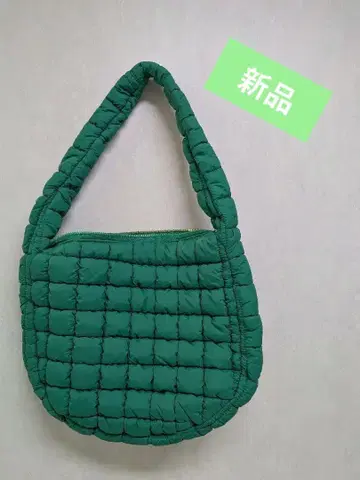 퀼팅 그린 숄더백