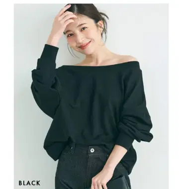 베이스먼트 온라인 3way 오프숄더 맨투맨