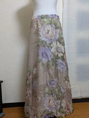 꽃무늬 플레어 롱 스커트