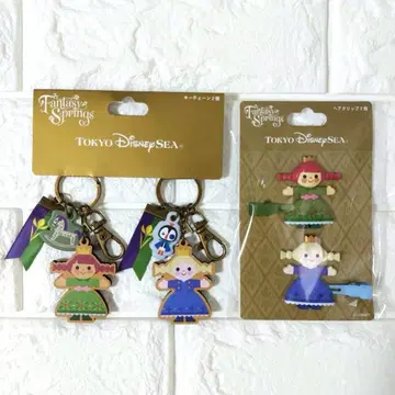 판타지 스프링스 겨울왕국 안나 키체인 헤어 클립