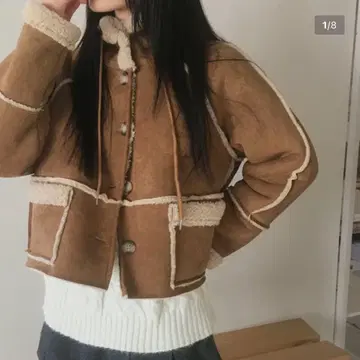 모스트 울 후드 마스탕 숏 재킷 브라운 후드 부착 무스탕 코트