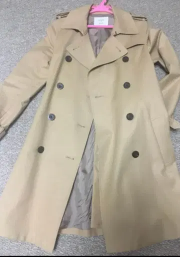 STUDIOUS 트렌치코트