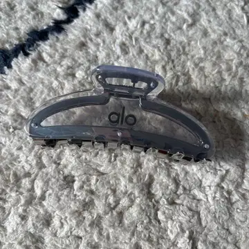 alo 클리어 헤어 클립