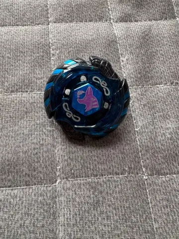 메탈 파이트 베이블레이드 WBBA 특별 경품 머큐리 아누비우스