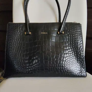 FURLA 블랙 토트백