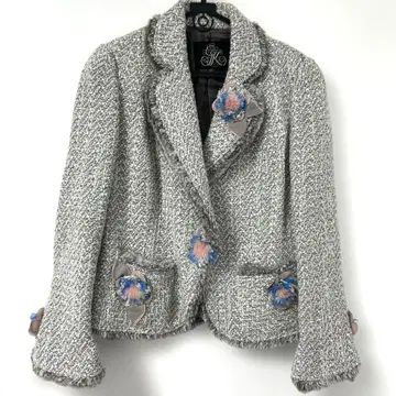 이탈리아 이타리야 11호 플라워 모티브 부착 트위드 자켓