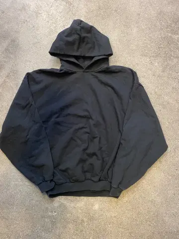 yeezy pullover hoodie