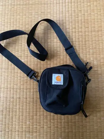 Carhartt 블랙 숄더백