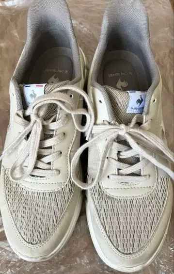 르꼬끄 스니커즈 24cm