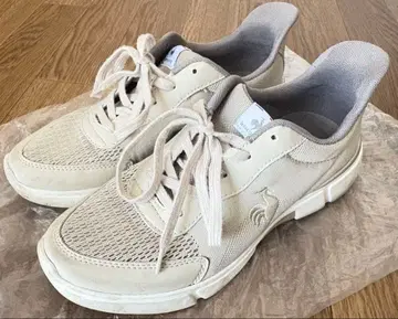 르꼬끄 스니커즈 24cm