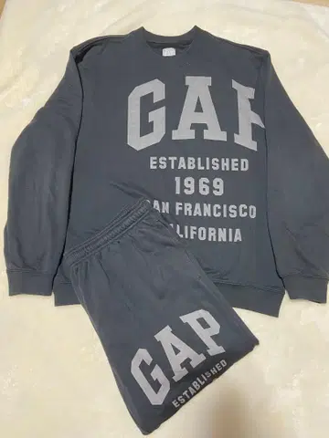 GAP 맨투맨 상하의 셋업