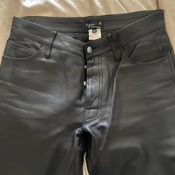 애니에스 가죽 팬츠 블랙 양가죽 40 하자 있음