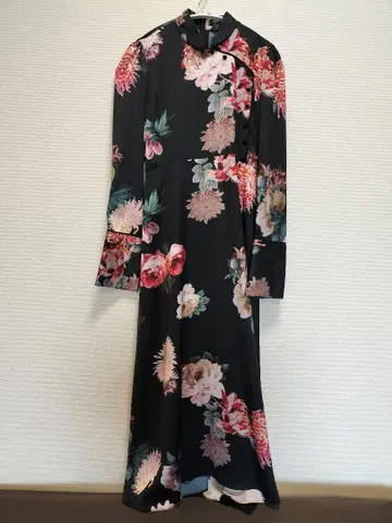 ZARA 자라 차이나 꽃무늬 긴팔 원피스 차이나 드레스 블랙
