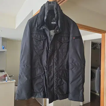 PEUTEREY 다운 자켓 48 사이즈 블랙